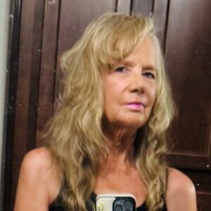 Meet your Posher, Lynn